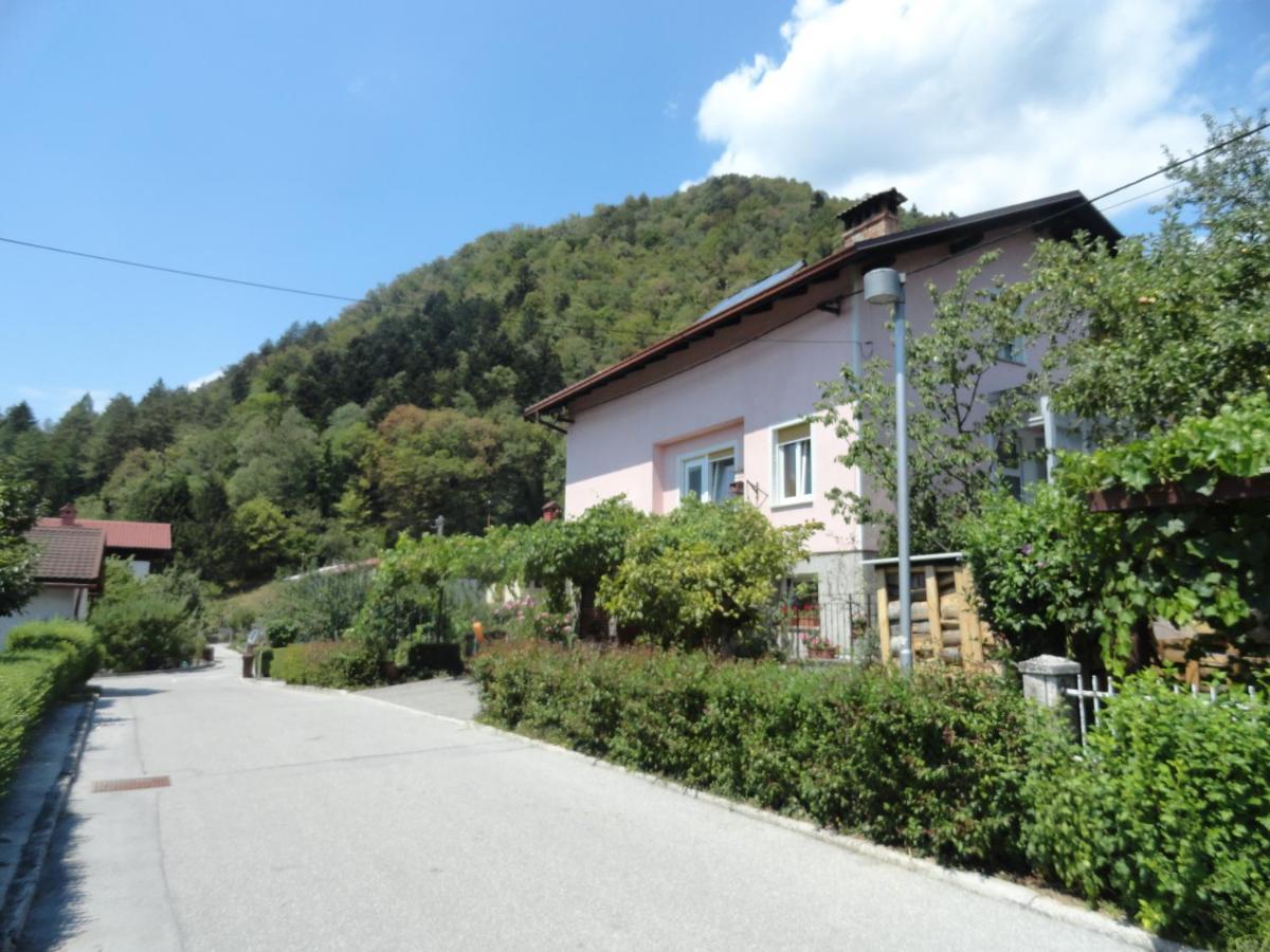 App Karolina Tolmin Exterior foto